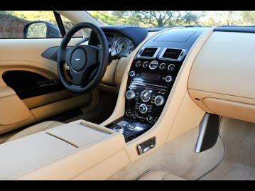 aston-martin rapide-60-s-touchtronic-2016 painel