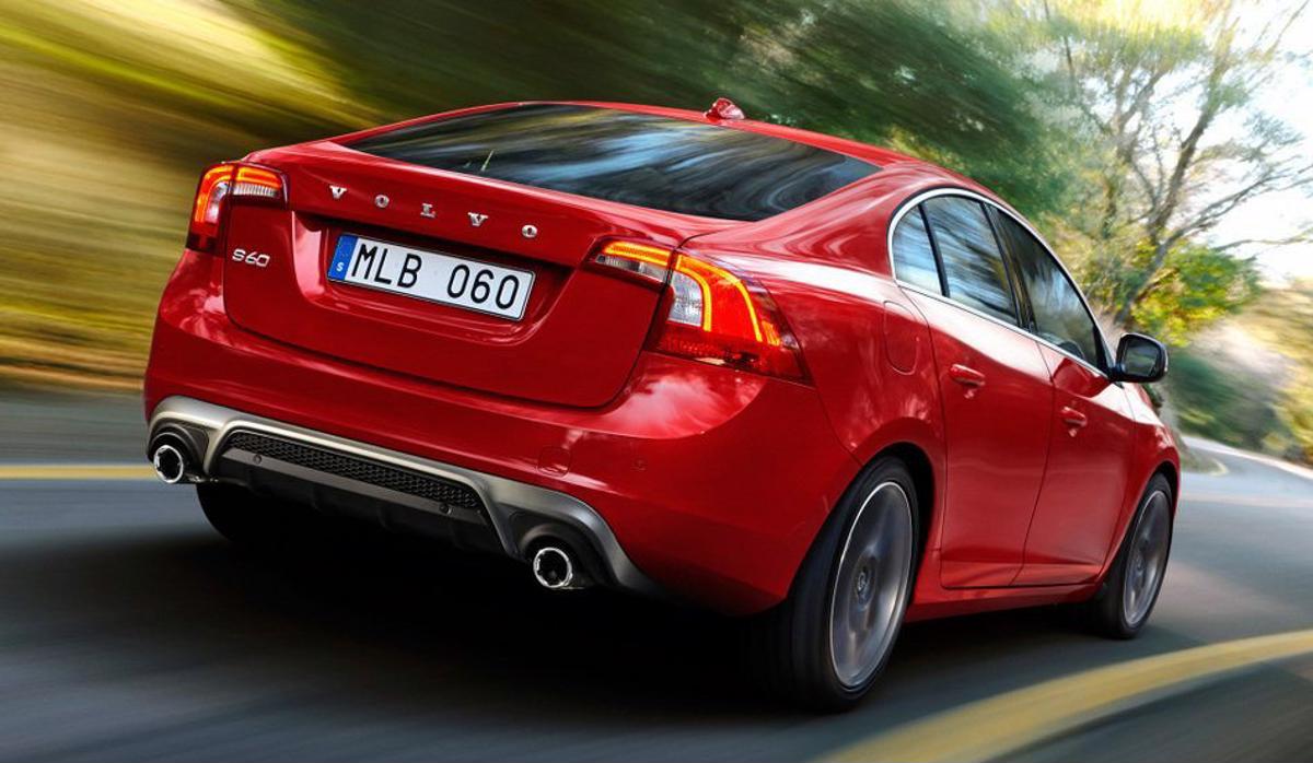 Visando a eletrificação de pelo menos metade da linha até 2025, Volvo lançará o sedã S60 sem opção a diesel. CEO da marca ainda afirmou que não vai mais desenvolver uma nova geração de motores desse combustível.
