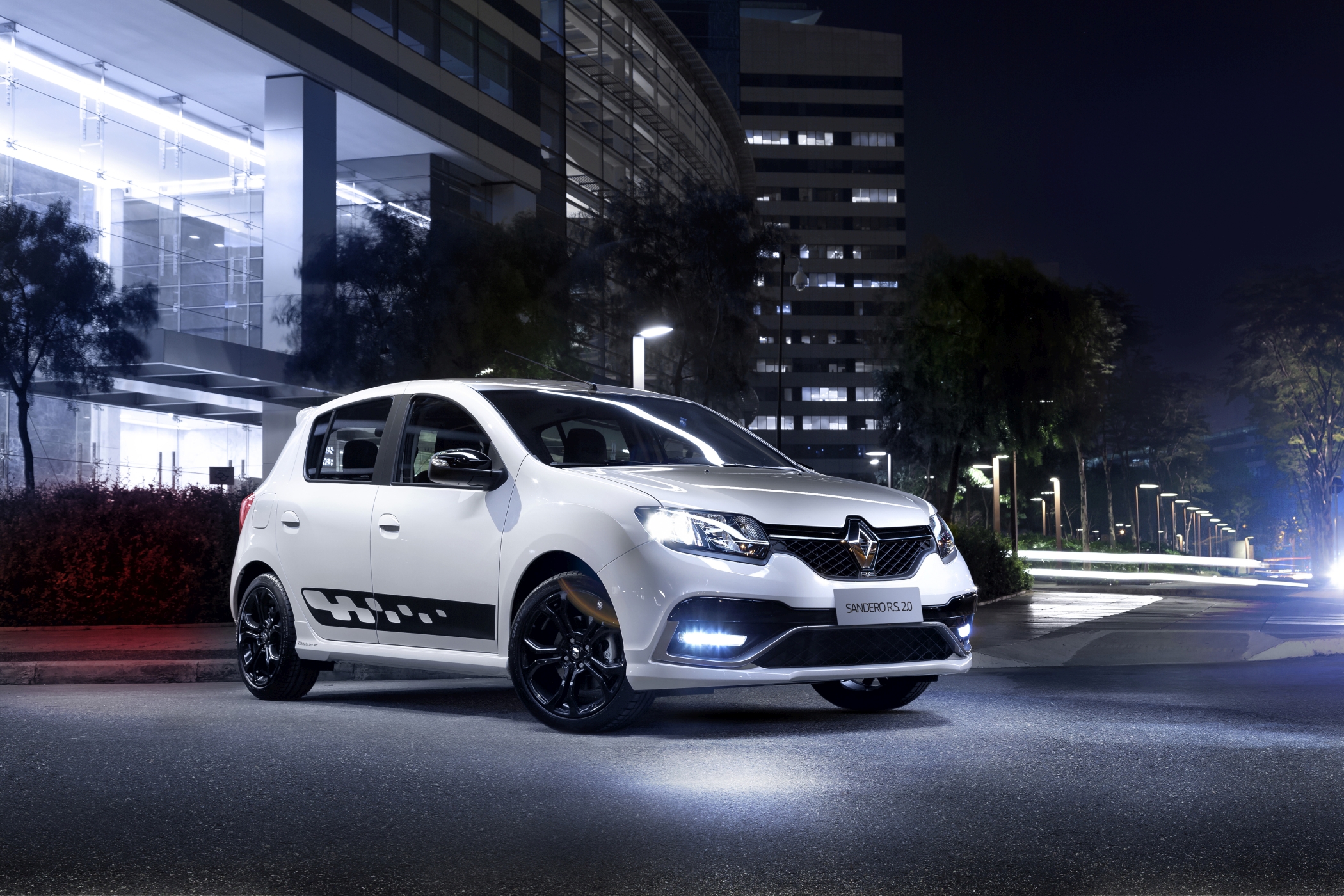 Carros com bom desempenho: Renault Sandero RS