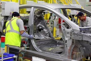 KIA MOTORS MEXICO LINHA DE MONTAGEM