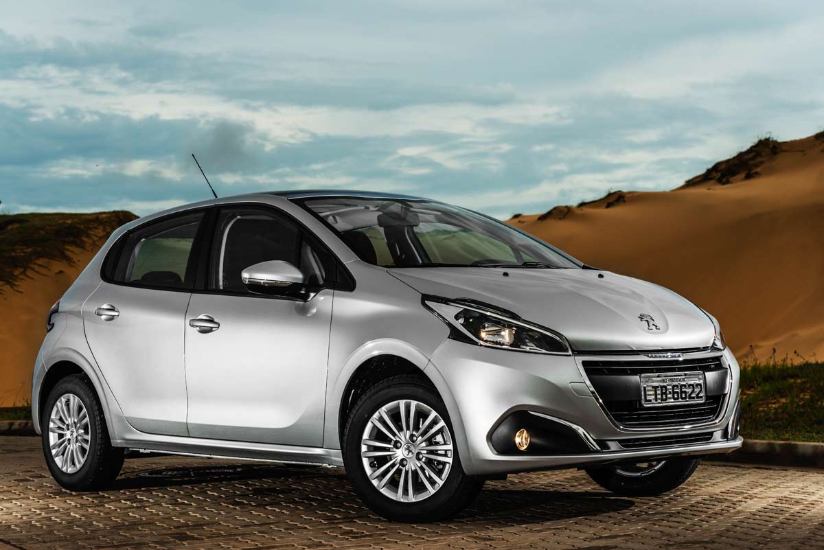 Carro para PcD:: Peugeot 208