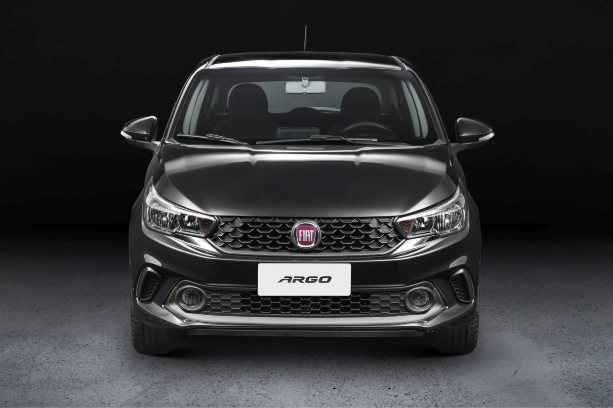 Com a chegada dos modelos Argo e Cronos, FCA está reposicionando sua linha. Uno Way e Sporting deixam o mercado para não competirem com o novo hatch.