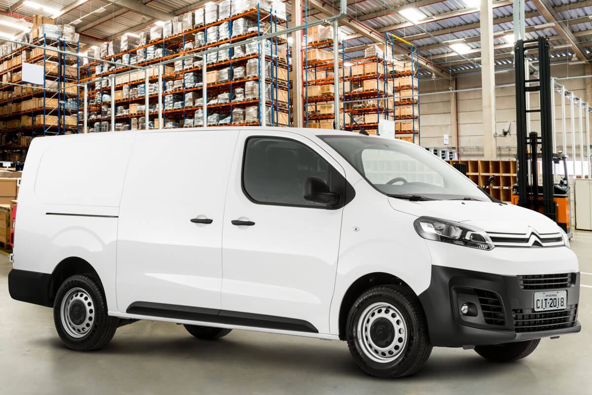 Coluna do Nasser: Citroën Jumpy agrada ao dirigir l AutoPapo