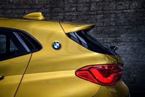 Coluna C do SUV BMW X2