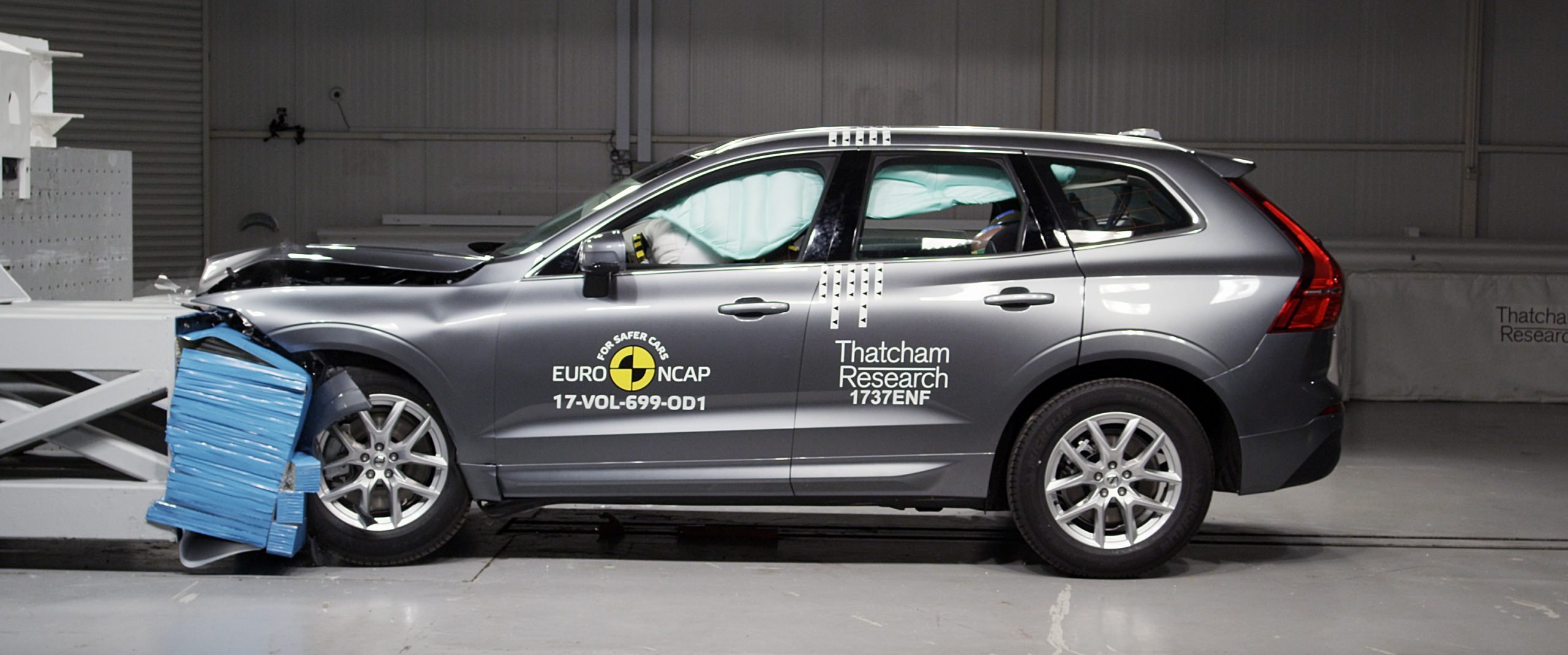 Самая безопасная машина. Volvo xc60 NCAP. Volvo xc60 краш тест. Volvo xc60 краш. Volvo Euro NCAP.