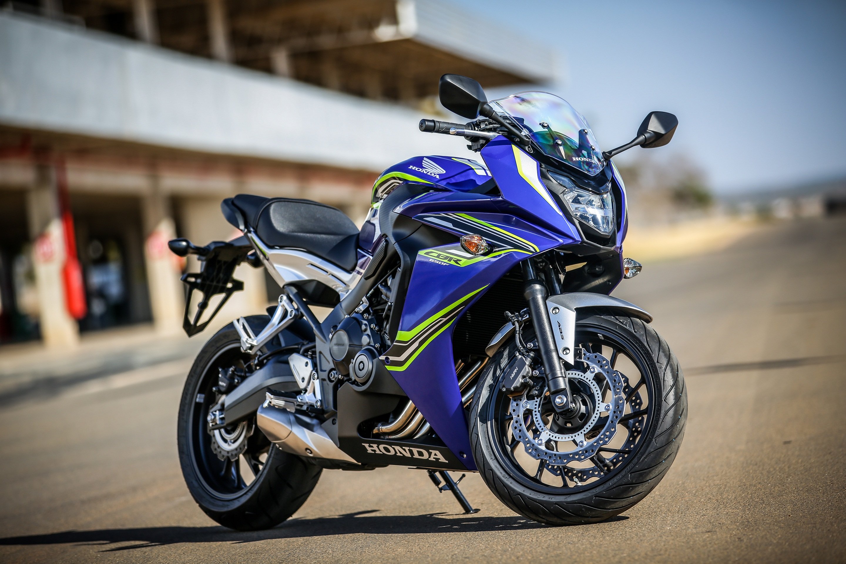 CB 650F Caio Mattos/Honda/Divulgação