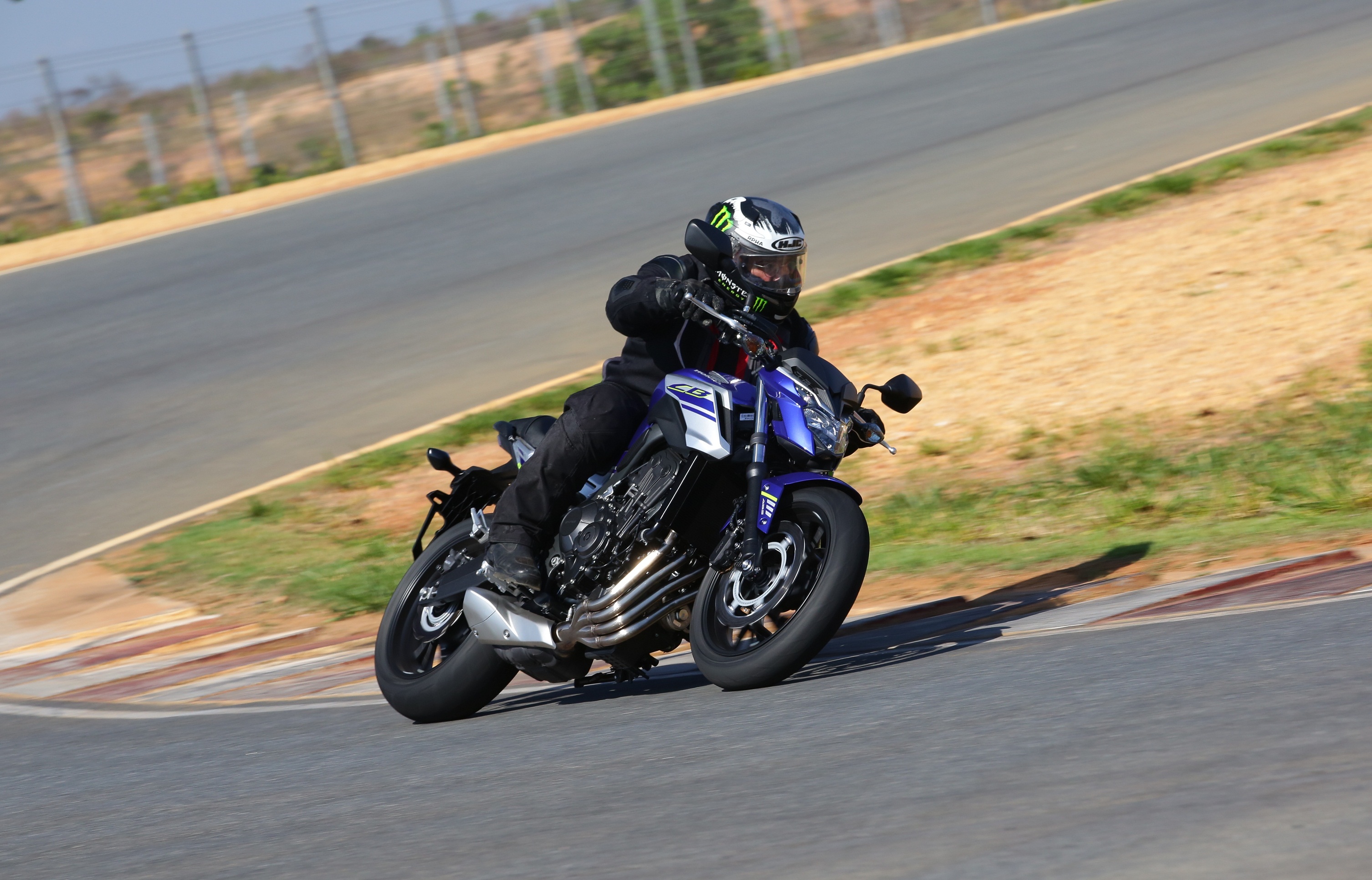 CB 650F Caio Mattos/Honda/Divulgação