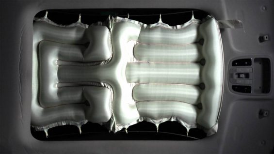 Hyundai Mobis cria airbag de teto para proteger os passageiros