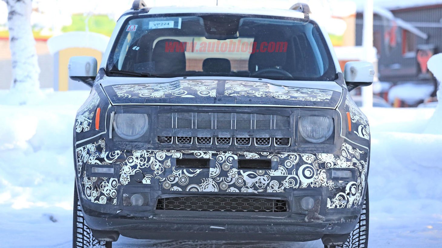 Novo Renegade continua sendo testado