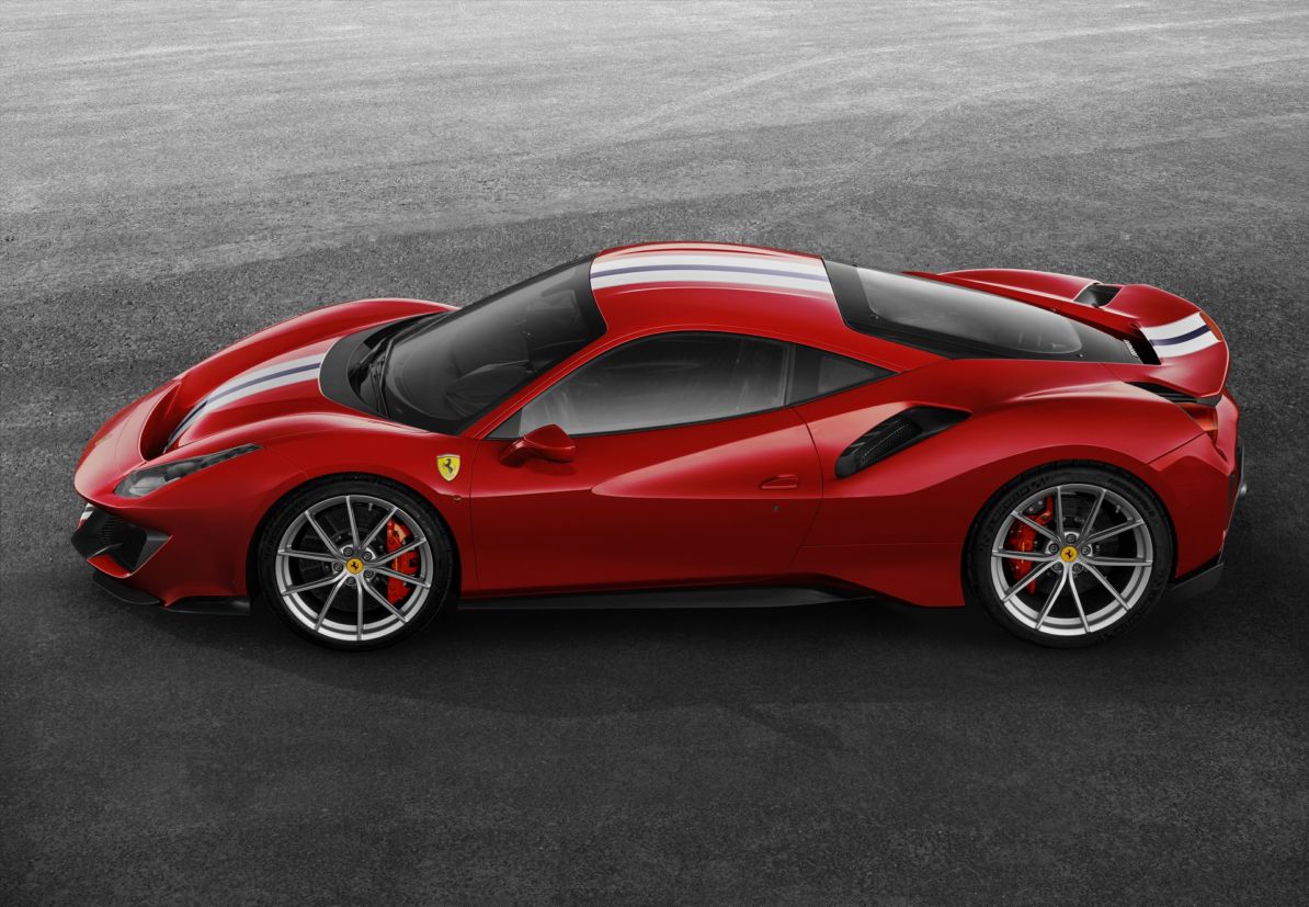 180062 car 488 pista