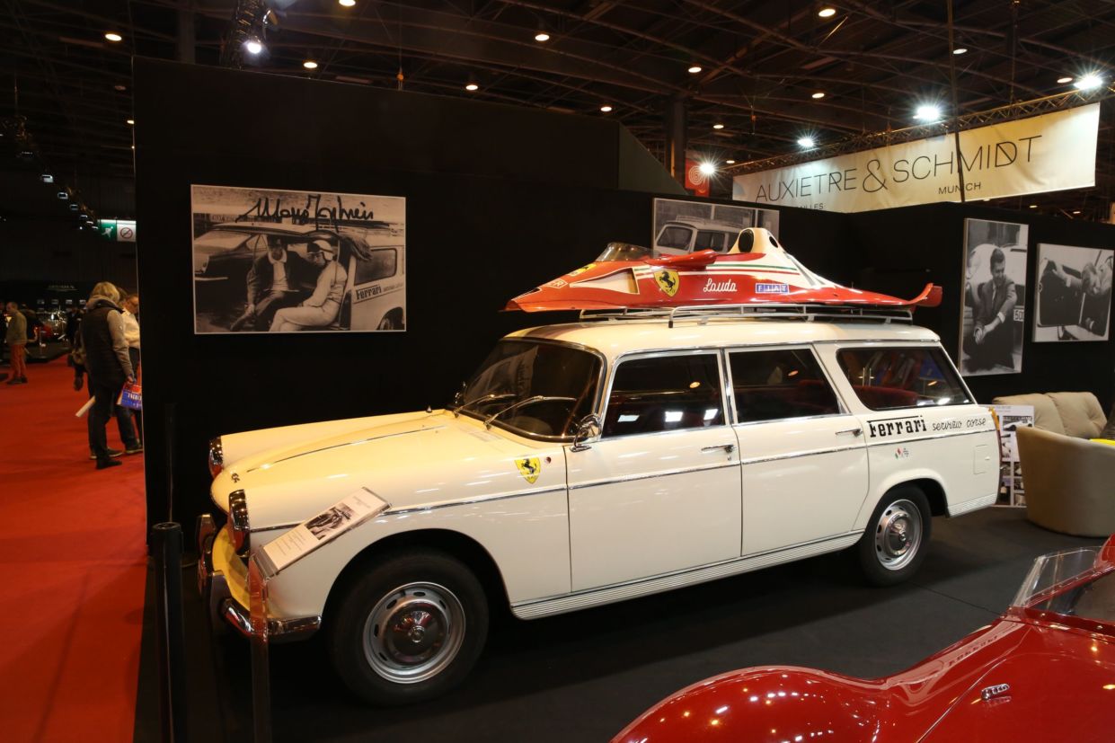 Peugeot 404 utilizado pela Ferrari