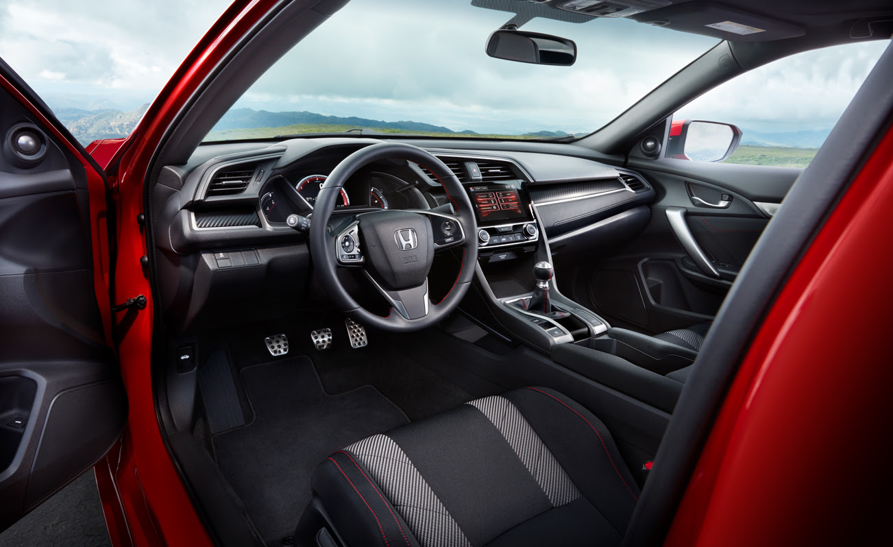 A Honda lançou Civic Si 2018, esportivo da comportada e elegante linha, totalmente reformulado e com 208 cv de potência.