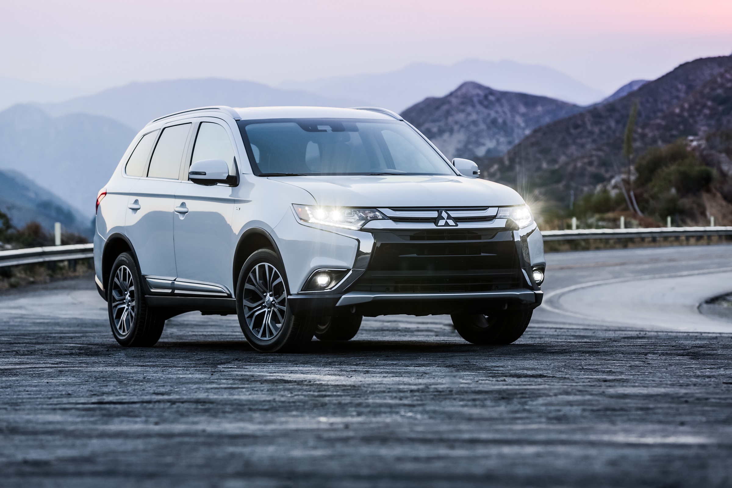 Carro branco, SUVs... Por que é que o consumidor faz com que algumas características virem moda no setor automobilístico?
