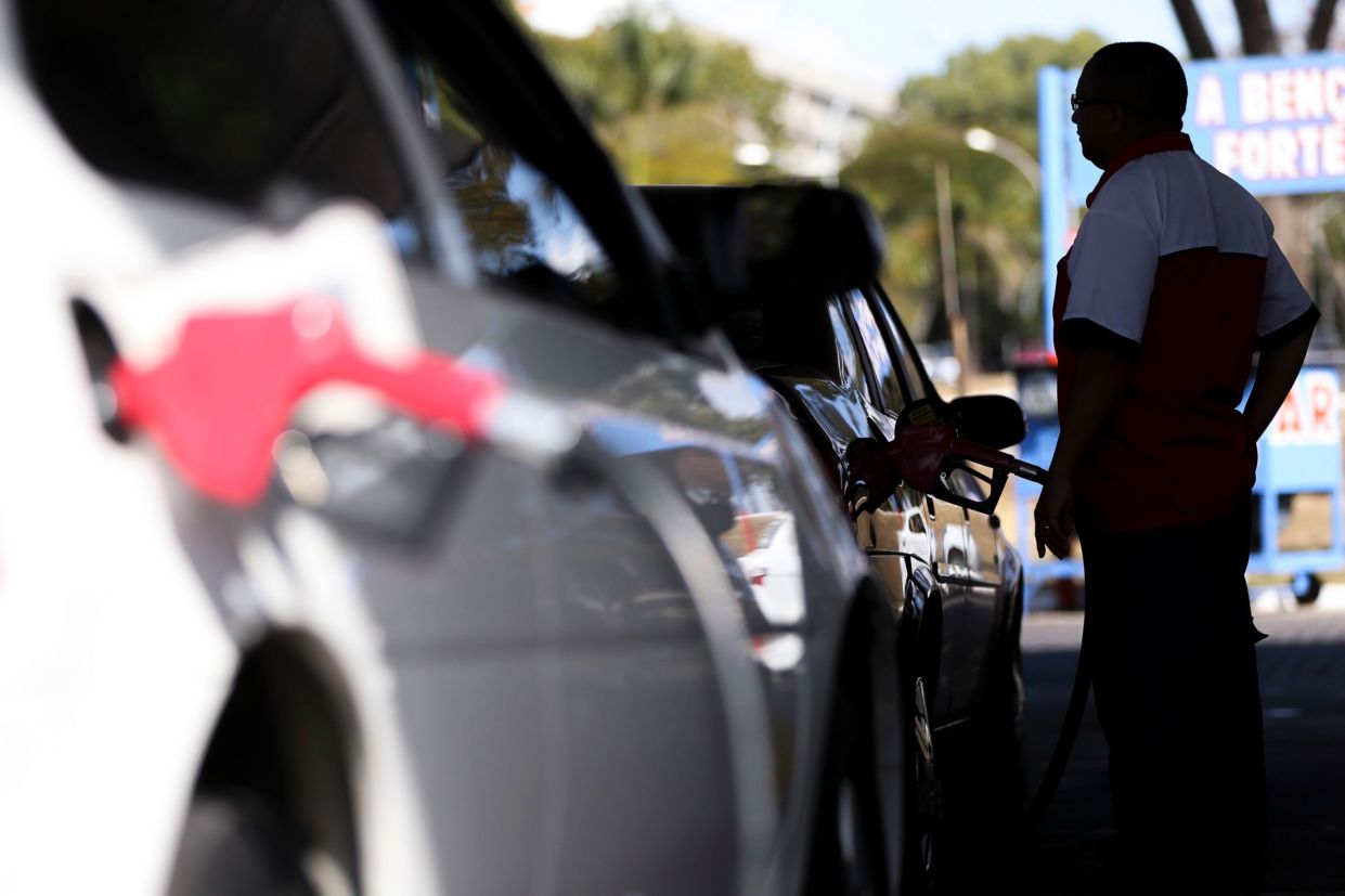 variações dos preços da gasolina e do etanol