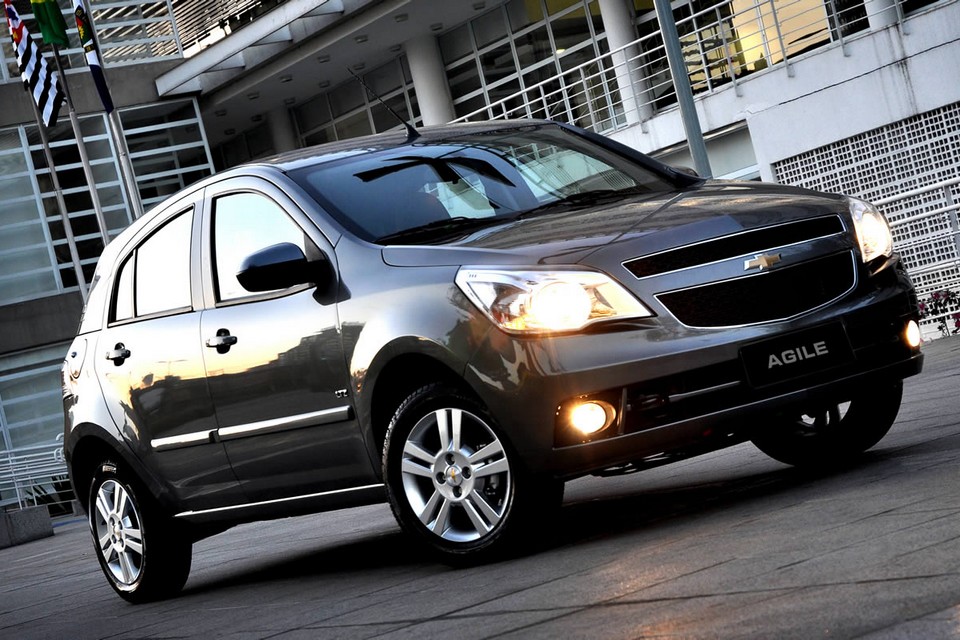 Relembre os 10 carros mais feios do mercado brasileiro: Chevrolet Agile