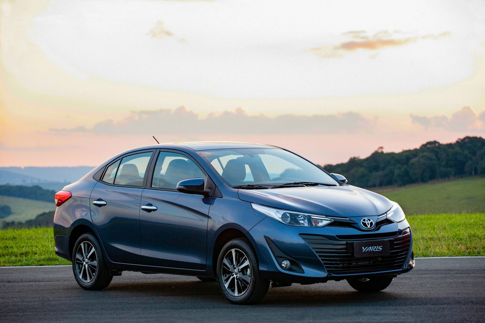 Os 10 carros usados mais econômicos com preços a partir de R$ 25 mil