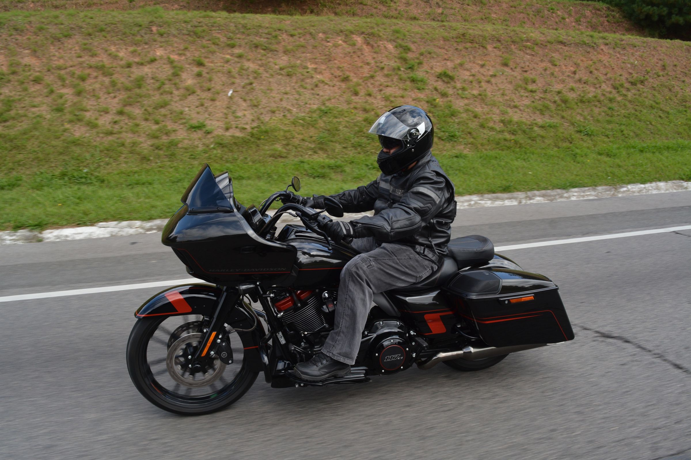 Harley-Davidson CVO Road Glide é tunada de fábrica