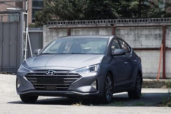 Hyundai Elantra 2019 será lançado em agosto, na Coreia do Sul, mas teve flagras publicados. Ainda não há perspectivas para chegada do modelo no Brasil.