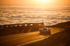 romain dumas f volkswagen i.d. r pikes peak small 8492