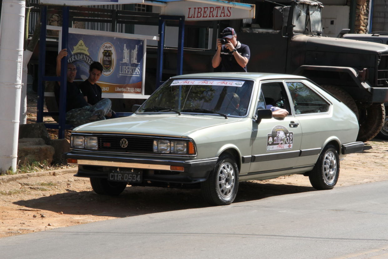 Volkswagen Passat 1984 se prepara para a largada Foto Alexandre Carneiro | AutoPapo