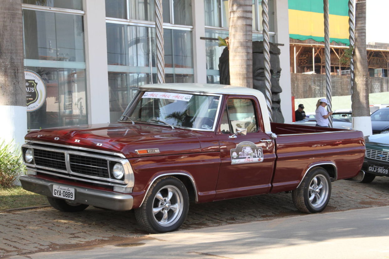 Outra picape que disputou o raid: Ford F-100 1974 Foto Alexandre Carneiro | AutoPapo