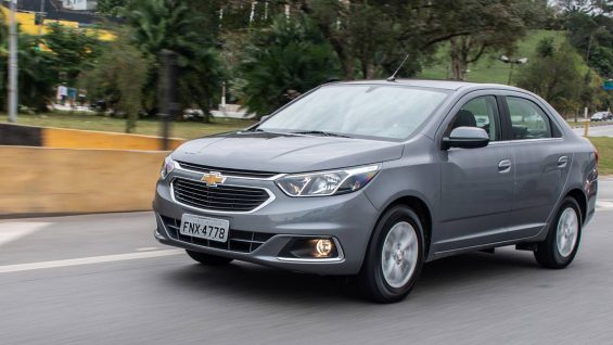 A Chevrolet apresentou, nesta sexta-feira, o Cobalt 2019. Modelo ganha versão para PcD, cinto de três pontas e encosto de cabeça para todos os ocupantes.