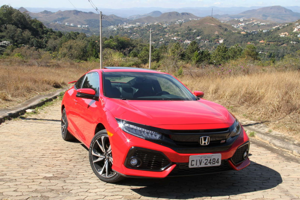 Golf GTI x Civic Si: comparativo de esportivos