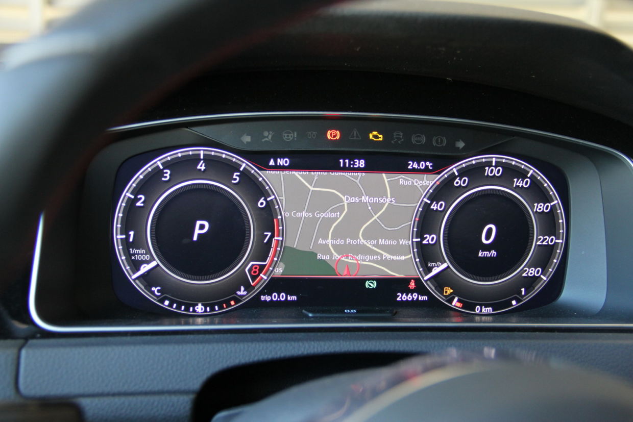 Golf GTI x Civic Si: comparativo de esportivos