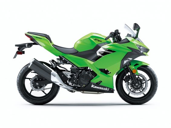 kawasaki ninja 400 estudio 02