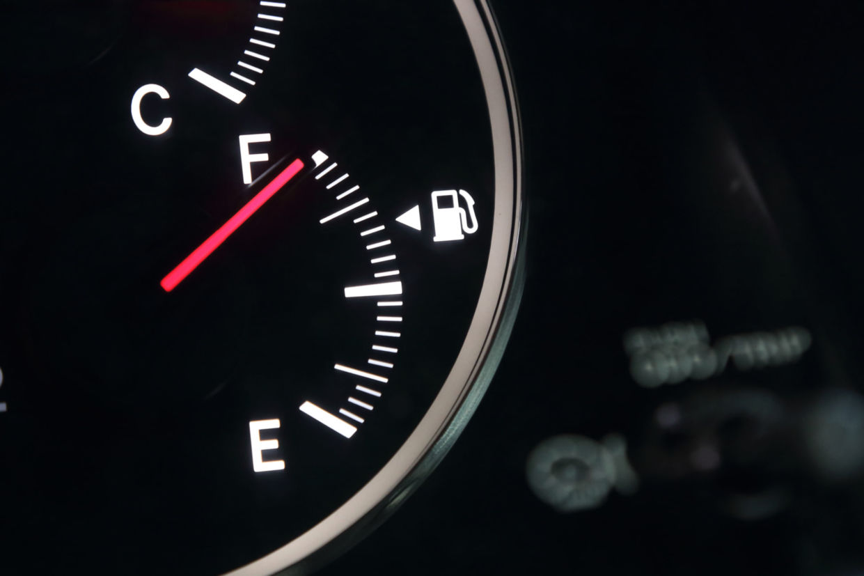 Economizador de gasolina é propaganda enganosa? Geralmente, a resposta é sim