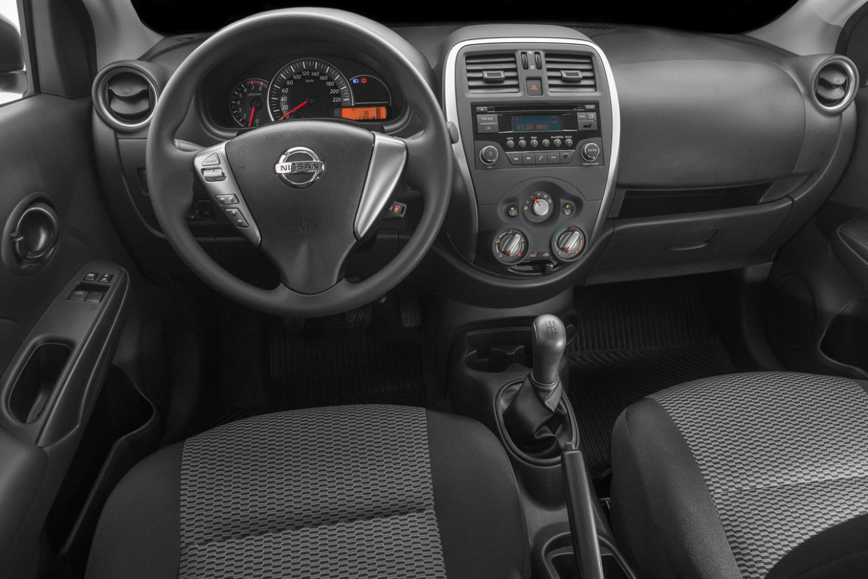 Nissan Versa S