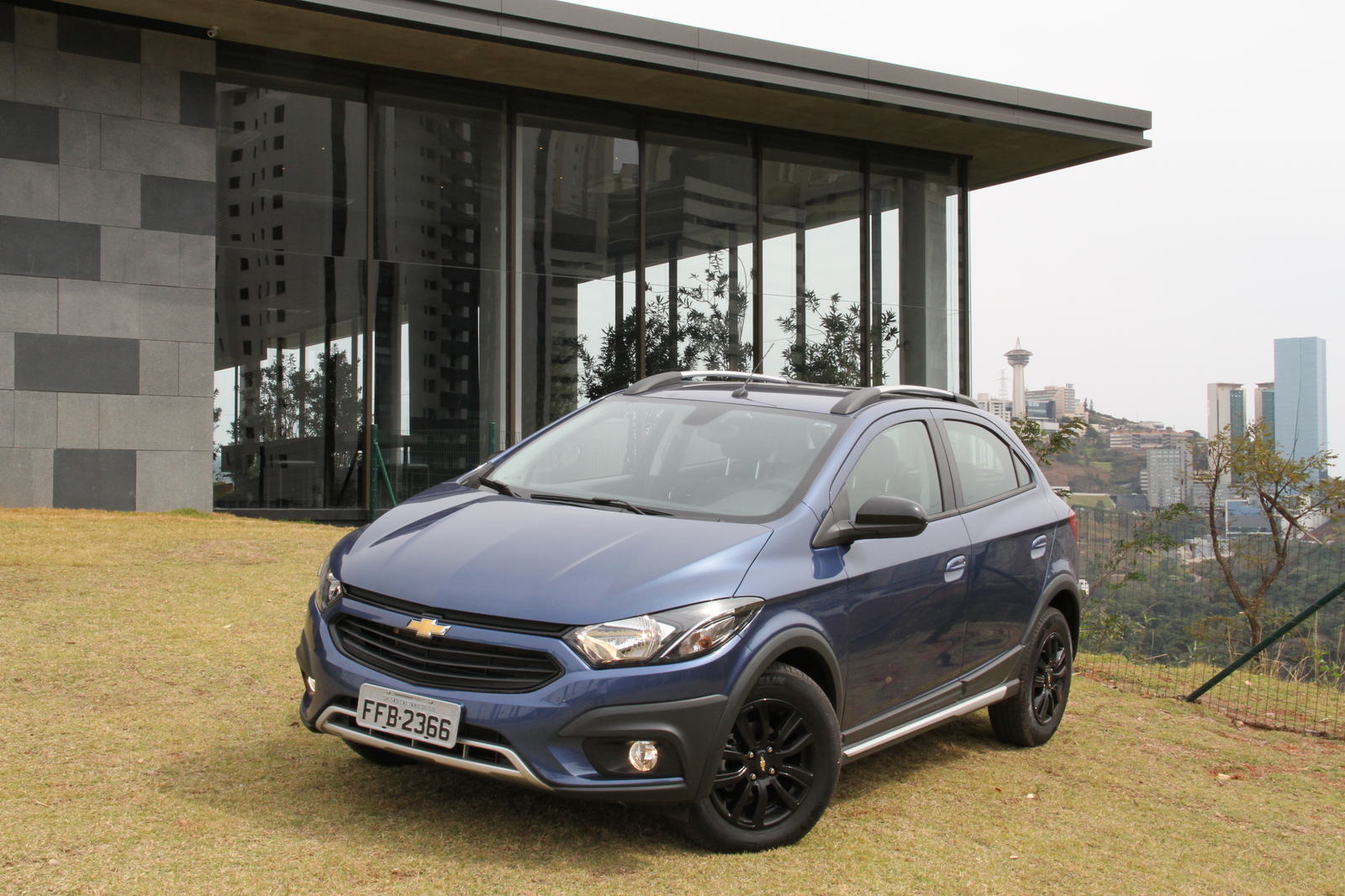 PROJEÇÃO: Chevrolet Onix 2015