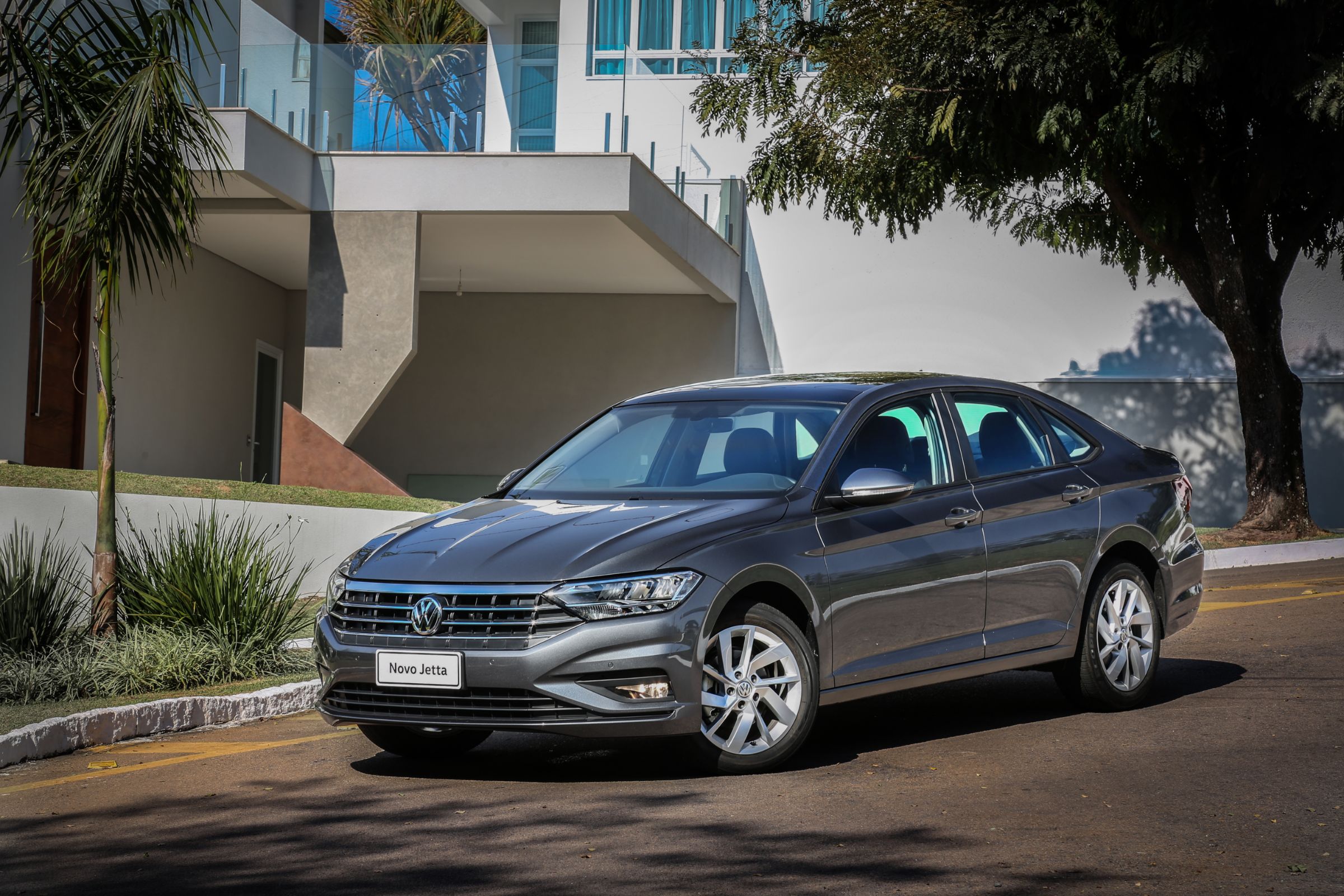 Novo VW Jetta 2019 Comfortline: motor 250 TSI