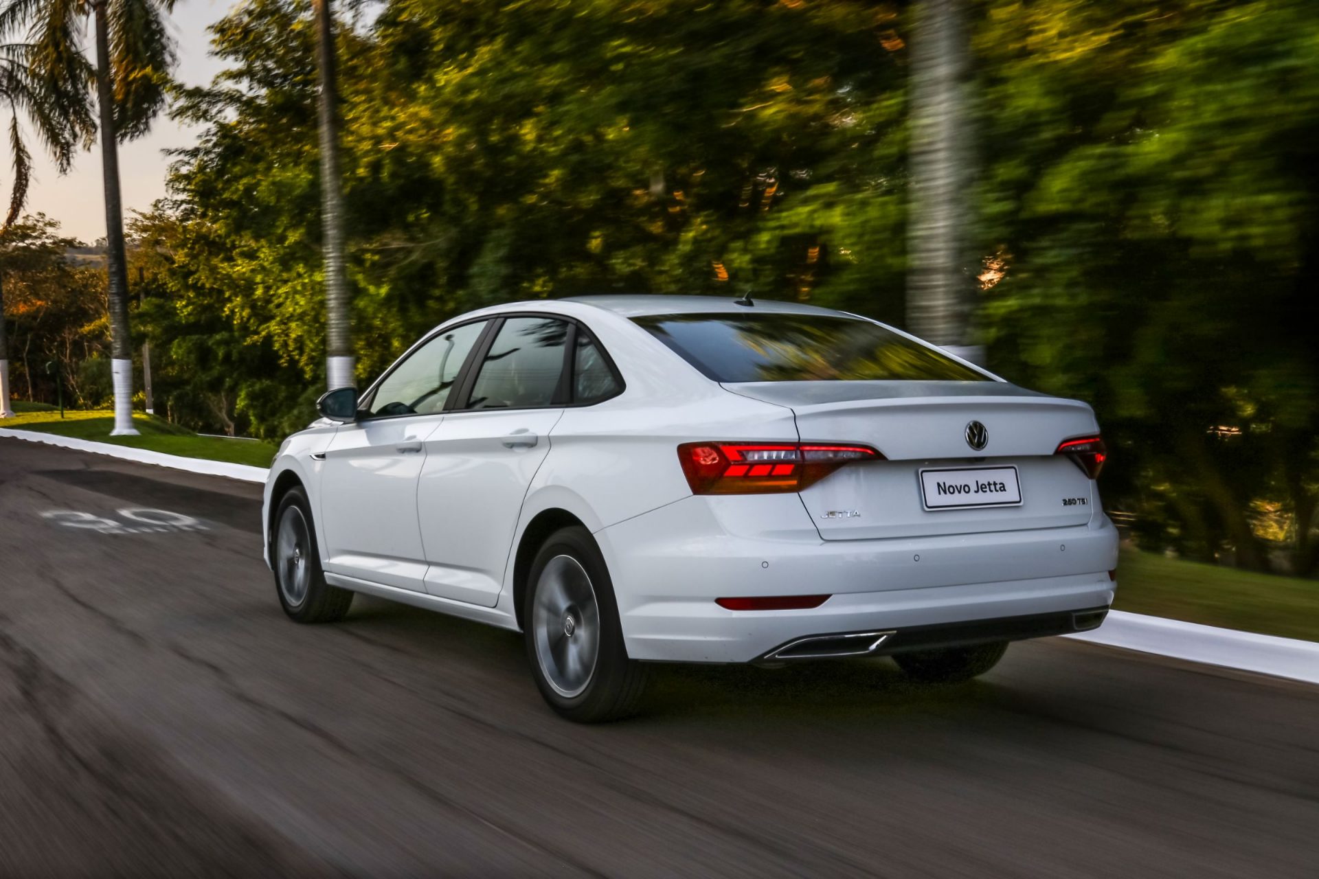 novo jetta r line 250 tsi 5