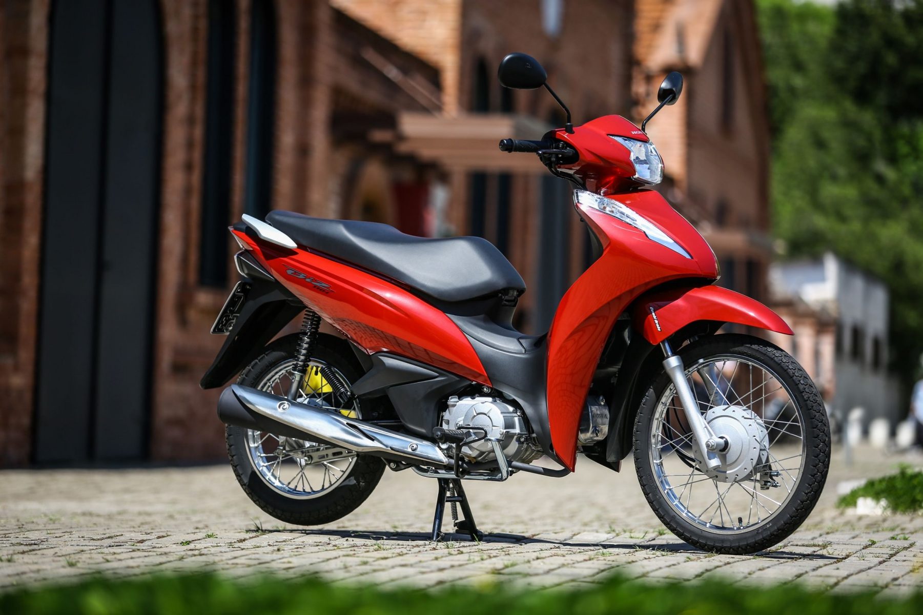 Honda Biz 19 Ganha Novas Cores E Grafismos