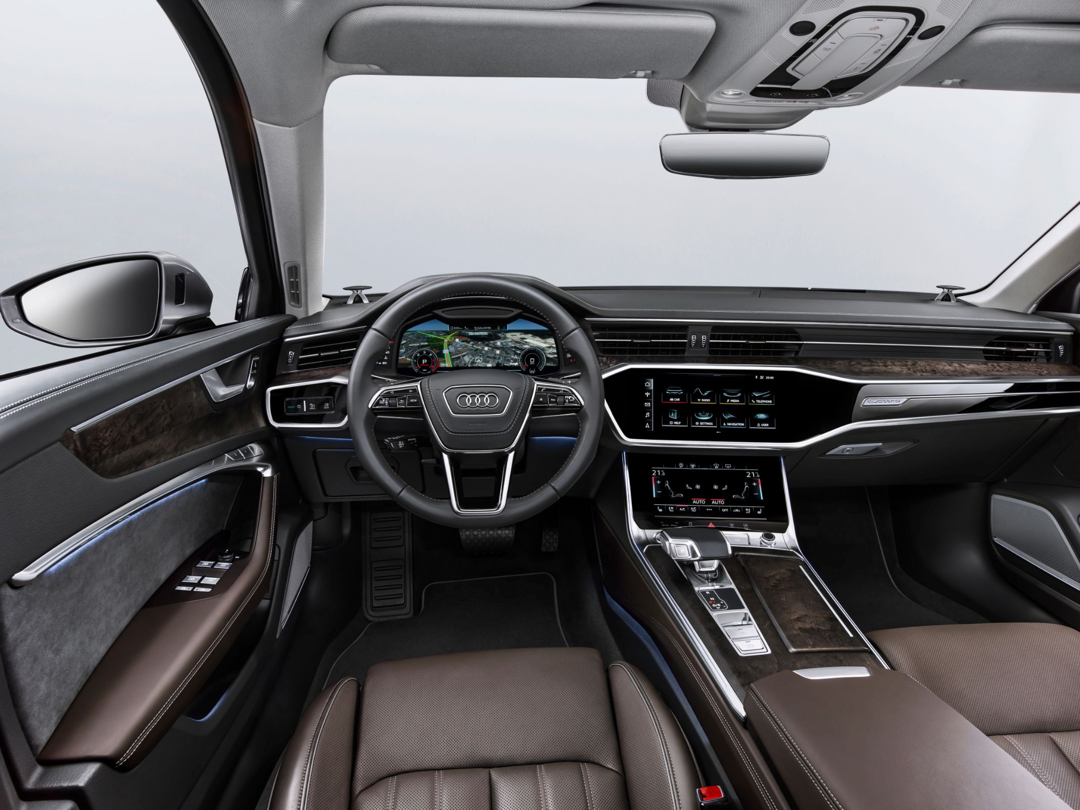 Audi A6 será apresentado no Salão do Automóvel de São Paulo. Modelo terá duas opções de motorização com tecnologia híbrida. Preços não foram divulgados.