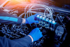 motor flex gasolina conversor combustivel shutterstock 636125345
