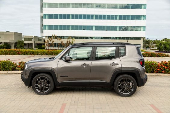 jeep renegade limited 008