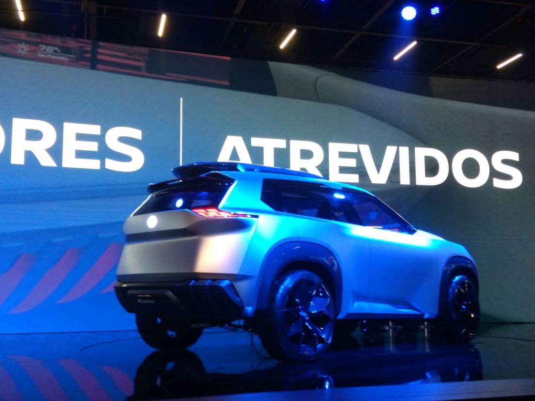 Conceito x-motion mostra futuro dos SUVs da Nissan