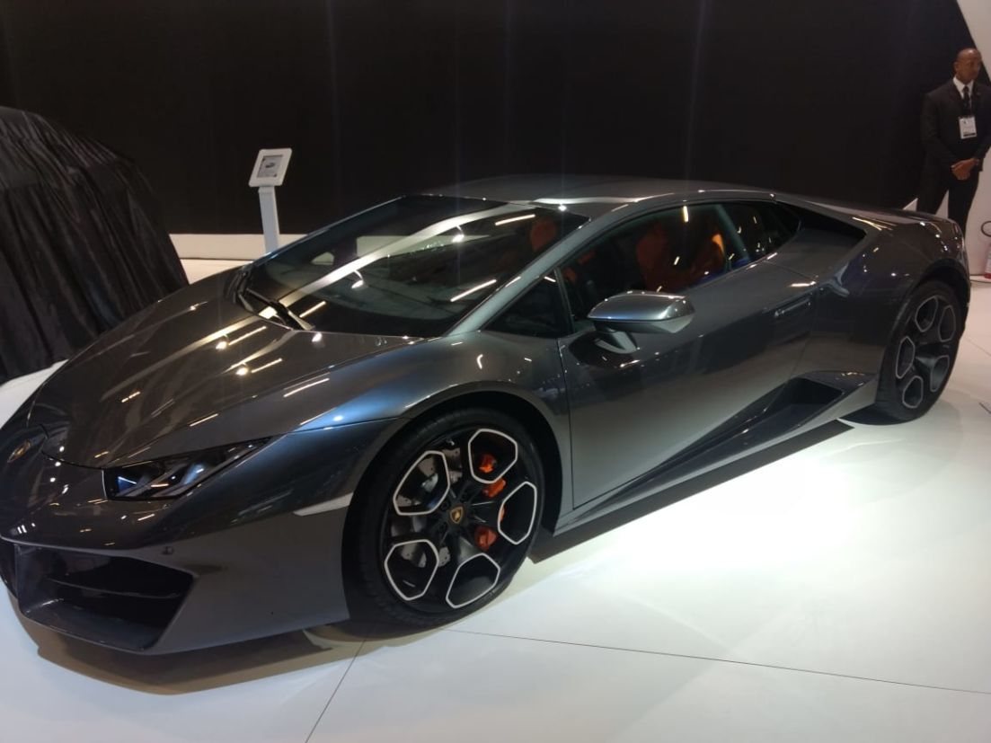 Lamborghini exibe três veículos no São Paulo Expo
