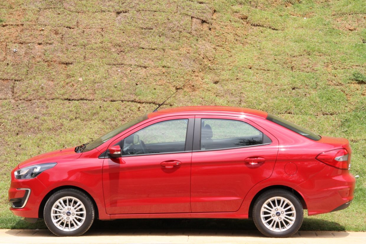 Motor 1.5 de três cilindros e câmbio automático de seis marchas são pontos fortes do Ford Ka Sedan Titanium
