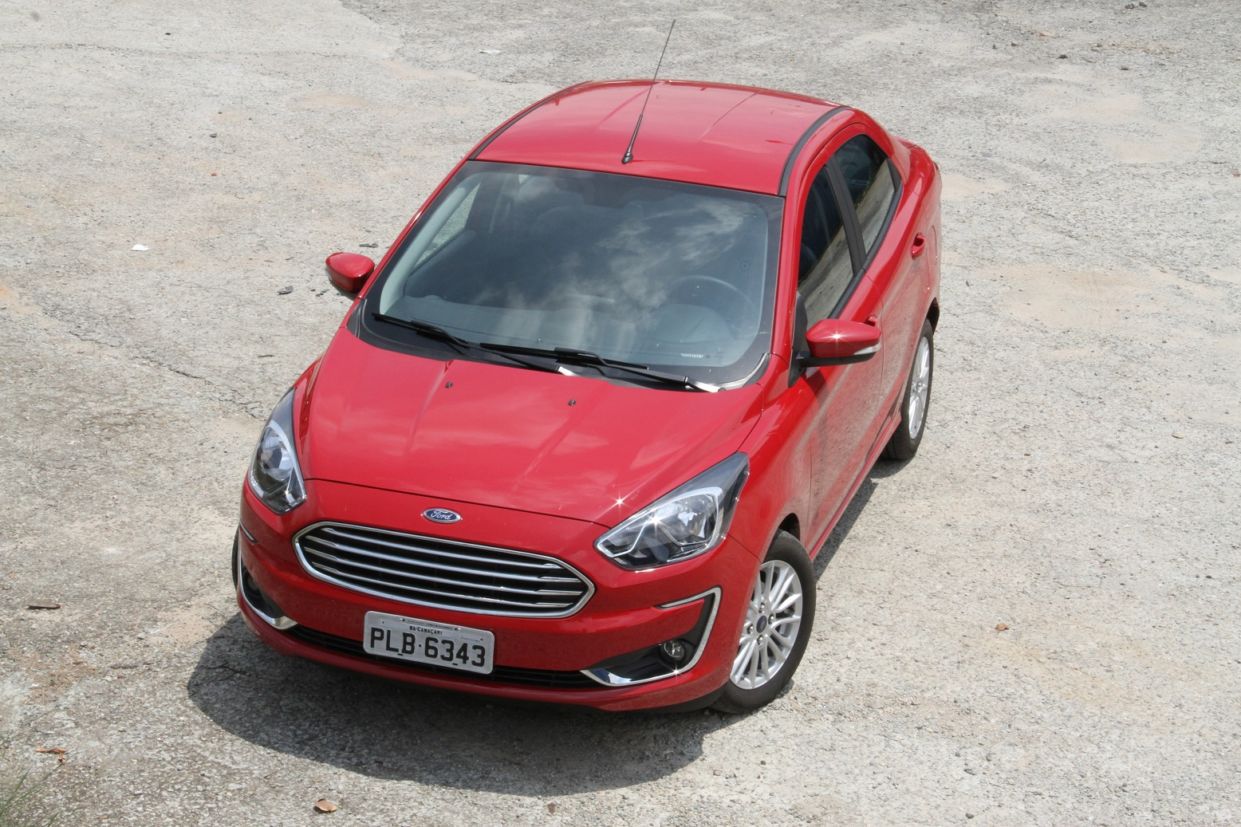 Motor 1.5 de três cilindros e câmbio automático de seis marchas são pontos fortes do Ford Ka Sedan Titanium