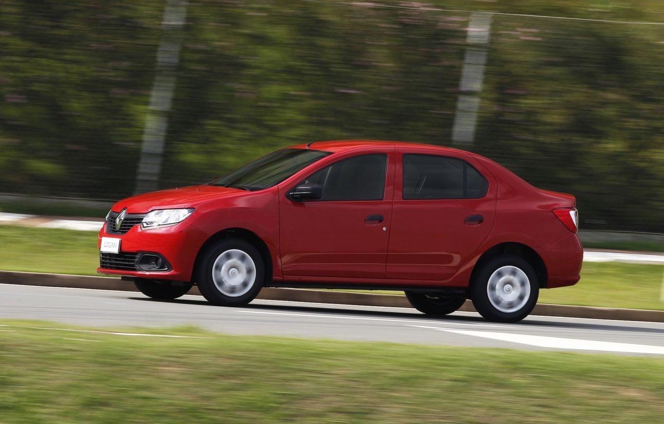 Carros Uber: Renault Logan é o quarto mais comum no país