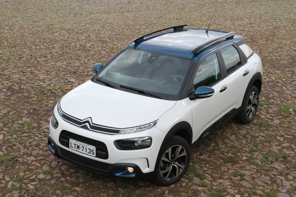 Diferencial do Citroën C4 Cactus é justamente o comportamento dinâmico mais afiado que o dos utilitários convencionais