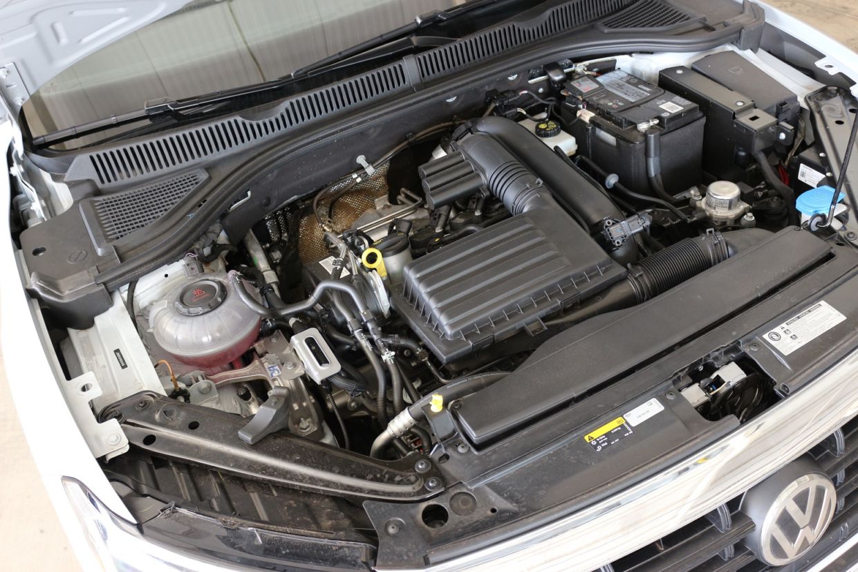 Nova geração do Volkswagen Jetta ganhou equipamentos e espaço, mas perdeu a suspensão traseira multilink