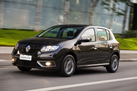 renault sandero gt line  4