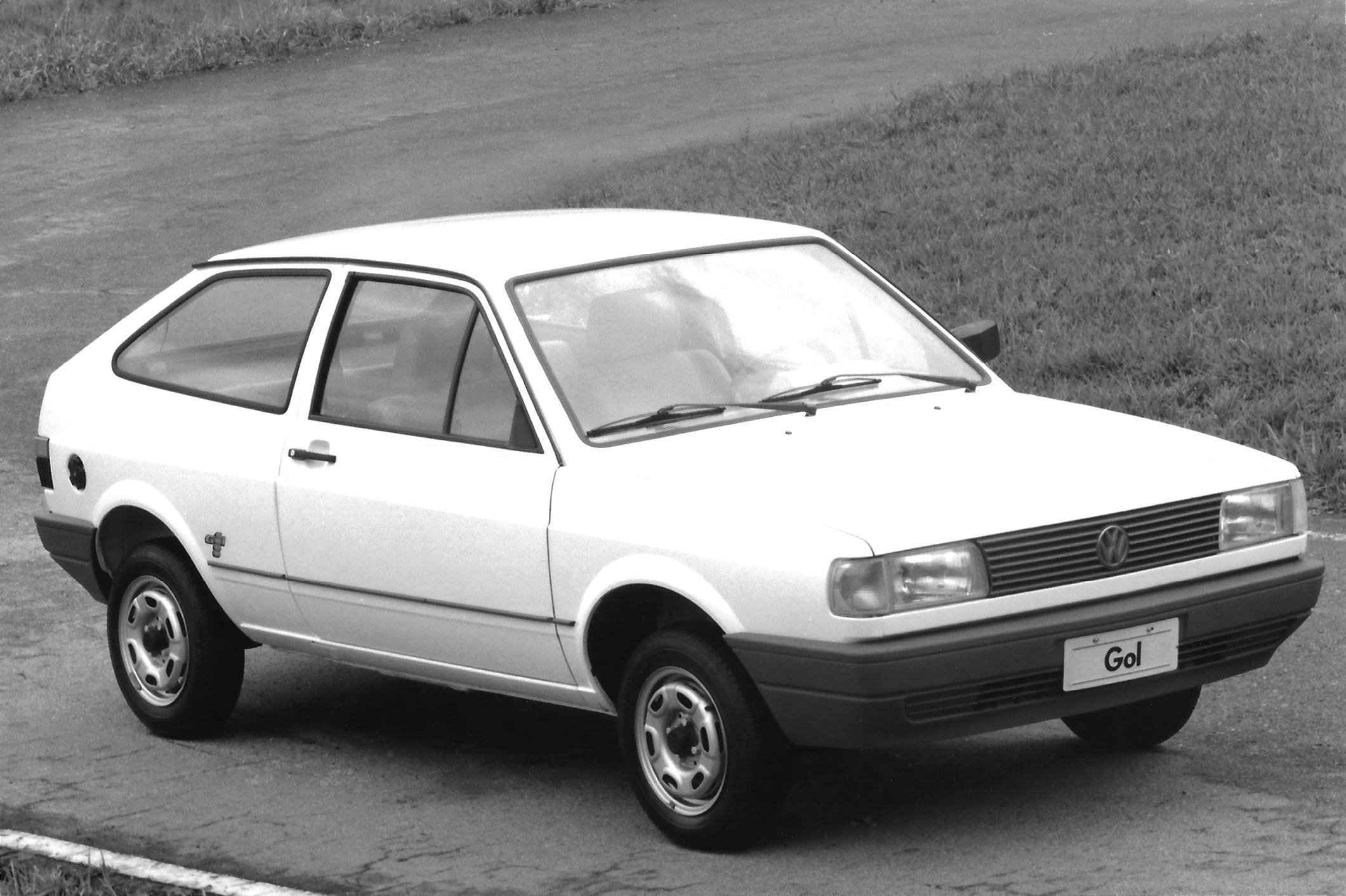 volkswagen gol 1000 quadrado frente