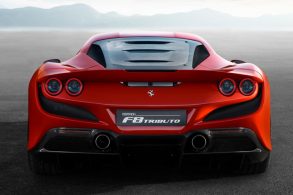 ferrari f8 triturbo 5