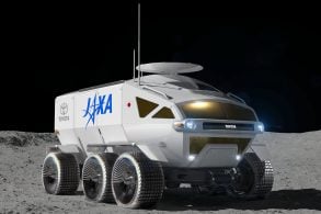 veiculo lunar da toyota 4