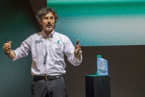 oleo petronas apresentacao